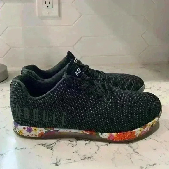 NOBULL Trainer Outwork  Woman’s Size 8.5 Black Design  Floral Low - Picture 3 of 12